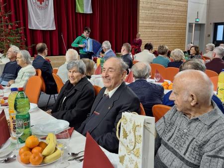 Novoletno srečanje krajank in krajanov Kotelj starih 80 let in več (43)